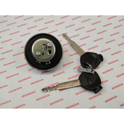 Bouchon essence avec deux clés LEAD 110 NHX 2008/2010 HONDA 17620-GFM-B10 neuf