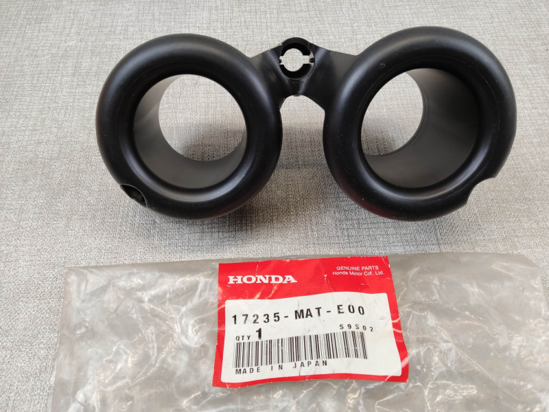 conduits d'air gauche CB1100 XX et CB1100 X11 1997/2002 HONDA 17235-MAT-E00