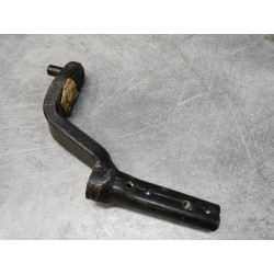 Support repose pied AV G pour CB125T/T2/TA/TB HONDA 50625-399-010