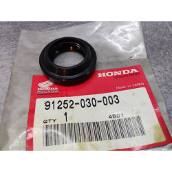 Joint SPI D23x37x7 HONDA 91252-030-003
