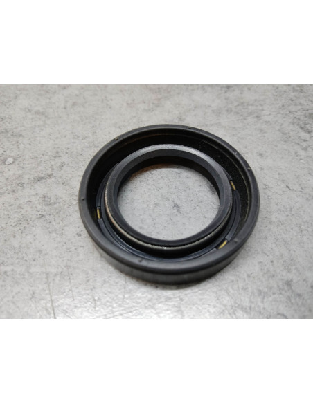 Joint SPI 12x25x7 de roue AR HONDA 91252-KE1-005