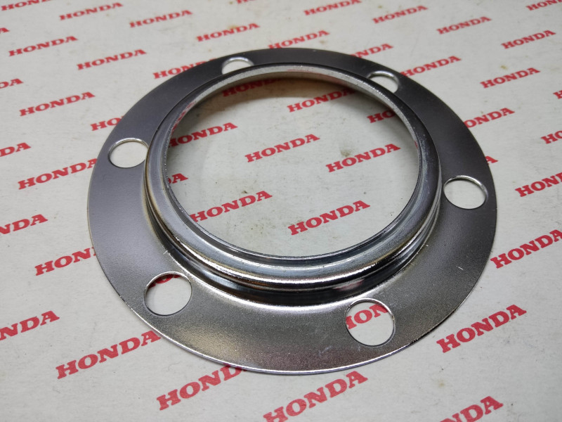 Tole chromée moyeu avant CB450K3 CB500 T/T1 HONDA 44642-300-010