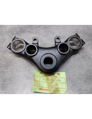 Té de fourche supérieur de CB125JX B6 CB200B HONDA 53251-453-000
