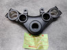 Té de fourche supérieur de CB125JX B6 CB200B HONDA 53251-453-000