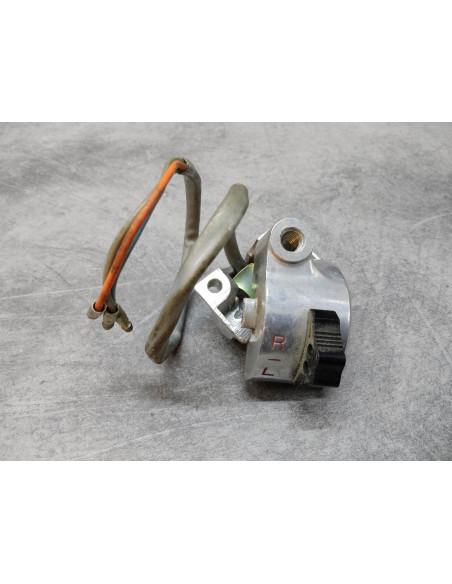 Commodo droit 3 fils de C50 C65idem 35251041023 HONDA 35251-041-000