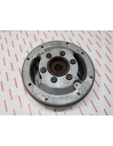 Volant magnétique NOS C50 SS50 ST50 HONDA 31121-065-XXX NOS