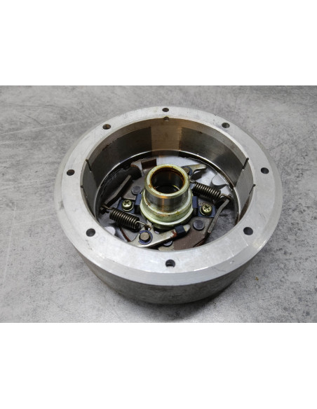 Volant magnétique NOS C50 SS50 ST50 HONDA 31121-065-XXX NOS