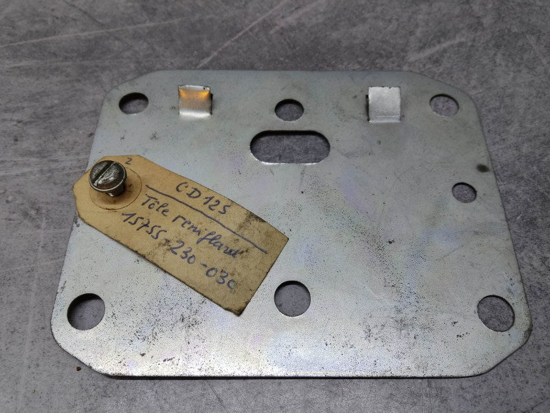 Plaque de reniflard CB125 CD125 CL125 SS125 HONDA 15755-230-030