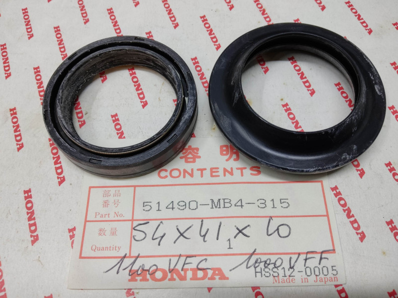 Kit joint spi + cache poussière de fourche VF1000 GL1200 HONDA 54190-MB4-315