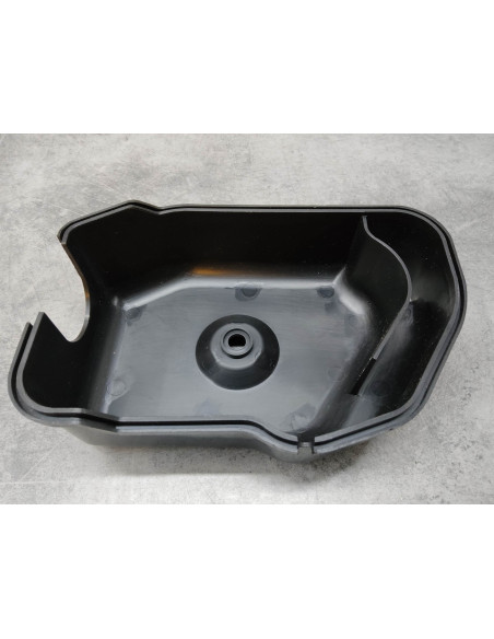 Couvercle coté droit de filtre à air CB125 B6/K5 CB175 K6/K7 HONDA 17214-351-000