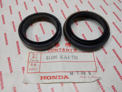 Kit joint spi + cache poussière fourche CR250R CR480R CR500 HONDA 51490-KA4-731