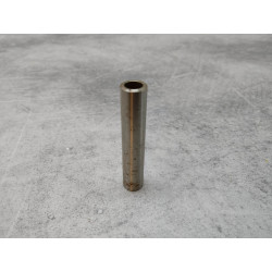 Axe de basculeur de CB125K5/JX CD125A CB125K3 HONDA 14451-230-000