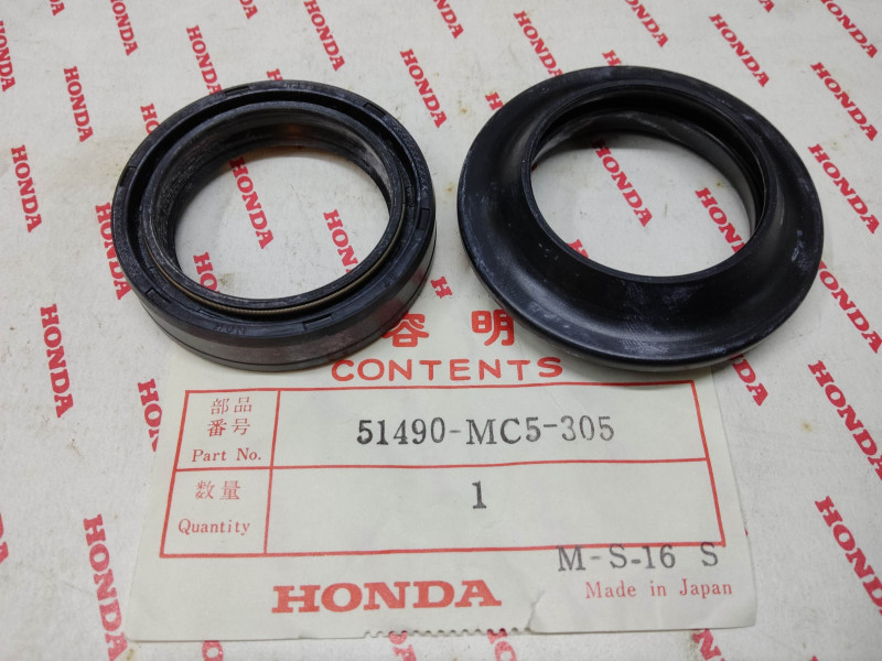 Kit joint spi de fourche et cache poussière de CX650ED-TD HONDA 51490-MC5-305