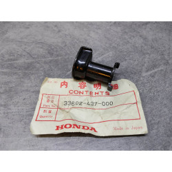 Support clignotant AR de XL125S 79-82 HONDA 33602-437-000