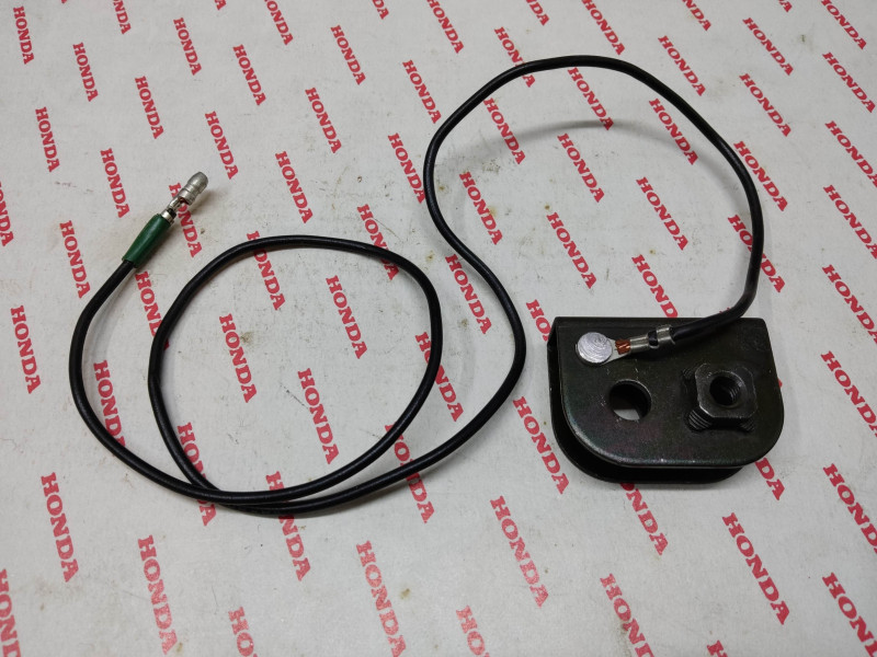 Support clignotant AR droit CB350F CB500F K2 CB750 K6 HONDA 33604-323-670