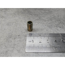 Entretoise HONDA 84706-307-000
