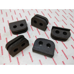 Silentbloc dans montage de clignotant occasion de CB250RSA HONDA 33606-468-000
