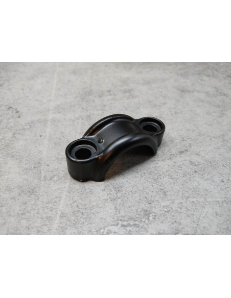 Bride de fixation des supports de clignotant Av (au guidon) HONDA 53103-428-000