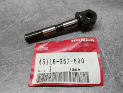 Axe support d'étrier CB250/360G CB350/400F CB500-550F CB500T HONDA 45116-367-690