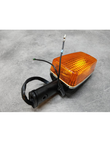 Clignotant avant droit de CB900FZ BOL D'OR HONDA 33400-438-601