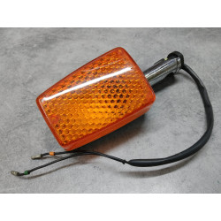 Clignotant AR G base cassée (voir photos) GL1100 D 1982 HONDA 33650-MB9-602OCC