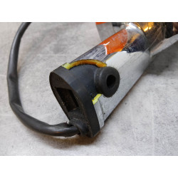 Clignotant AR G base cassée (voir photos) GL1100 D 1982 HONDA 33650-MB9-602OCC