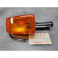 Clignotant avant droit GL1100 1982 HONDA 33400-MB9-602