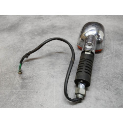 Clignotant AR droit occasion avec vis et tige VF1100C HONDA 33600-MB1-405OCC
