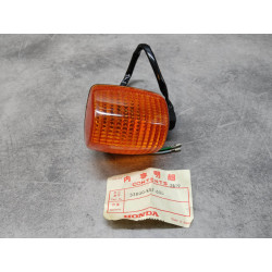 Clignotant arrière droit VF400F 83 HONDA 33600-KE7-600