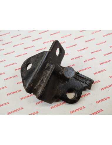 Support béquille latérale NOS 125K3 HONDA 50611-303-000B NOS