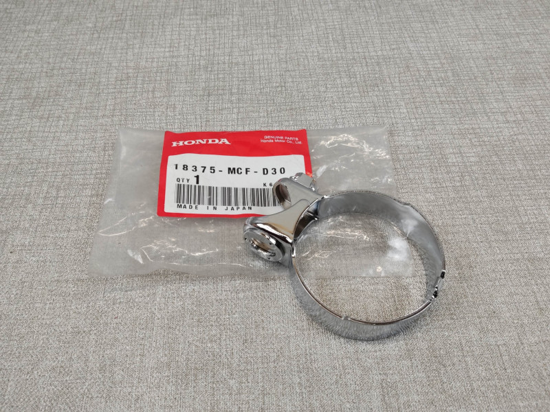 Collier d'échappement VTR1000 R SP22002/2004 HONDA 18375-MCF-D30 neuf