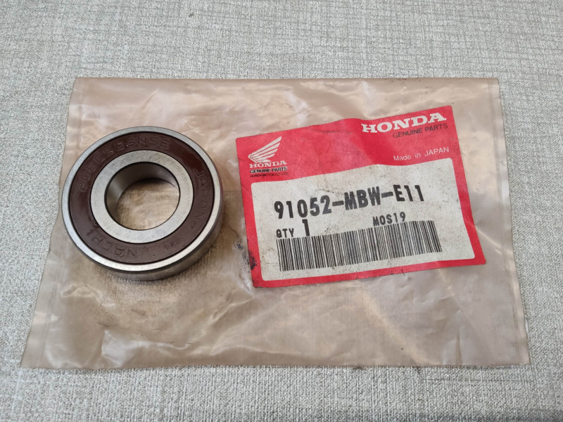 Roulement 20x45x12 de roue avant CB1300 CB1000 R HONDA 91052-MBW-E11
