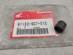 Roulement à aiguilles de pied de bielle SA50 VISION HONDA 91102-GC7-013