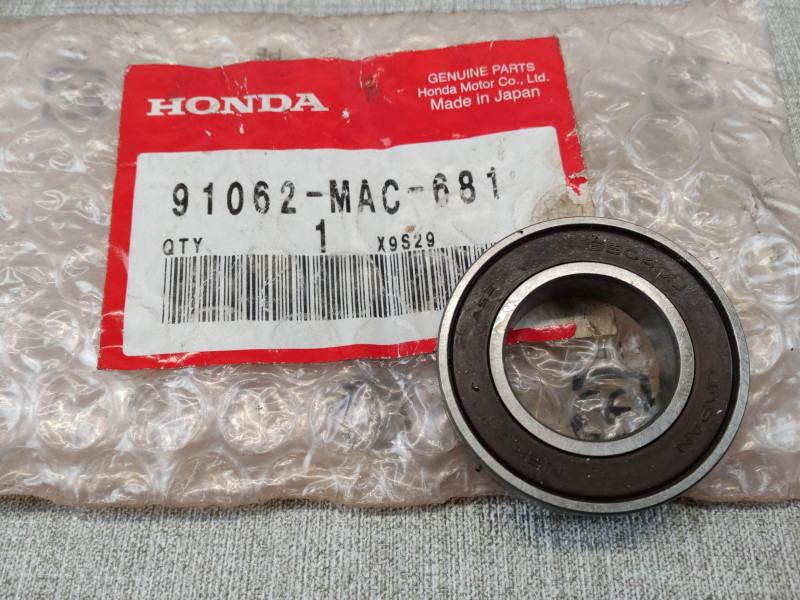 Roulement à billes 6904 HONDA 91062-MAC-681