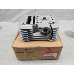 culasse avant nue VT125C SHADOW 1999/2000 neuve origine HONDA 12210-KGB-611