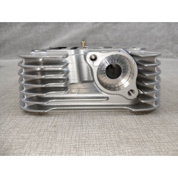 culasse avant nue VT125C SHADOW 1999/2000 neuve origine HONDA 12210-KGB-611