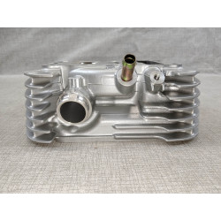 culasse avant nue VT125C SHADOW 1999/2000 neuve origine HONDA 12210-KGB-611