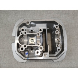 culasse avant nue VT125C SHADOW 1999/2000 neuve origine HONDA 12210-KGB-611