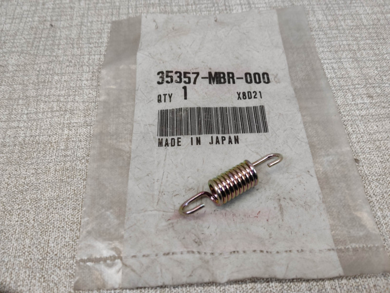 ressort interrupteur de stop CB1300 2005/2010 HONDA 35357-MBR-000