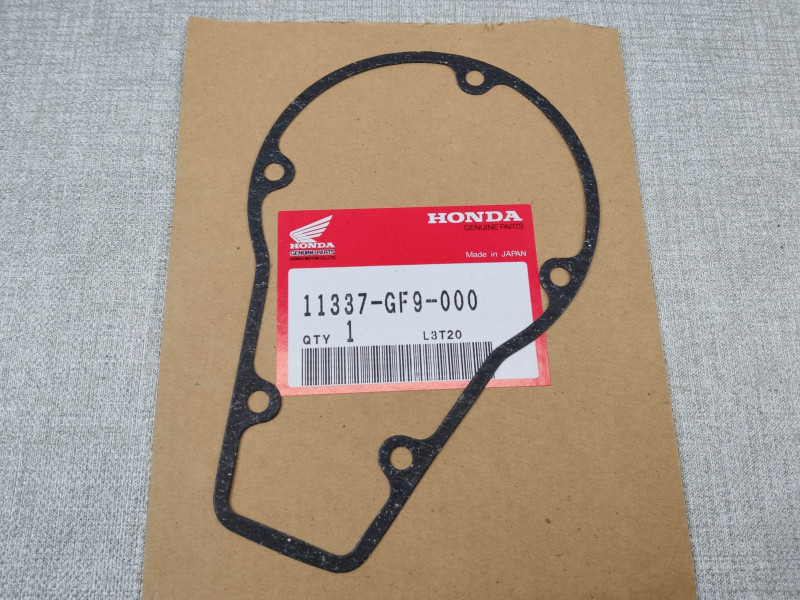 Joint sur carter droit HONDA 11337-GF9-000