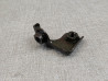 Support de fixation de flanc de carénage coté droit VFR800 HONDA 64512-MBG-000