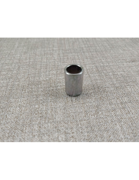 Entretoise 12.7x8.4mm HONDA 80109-061-010