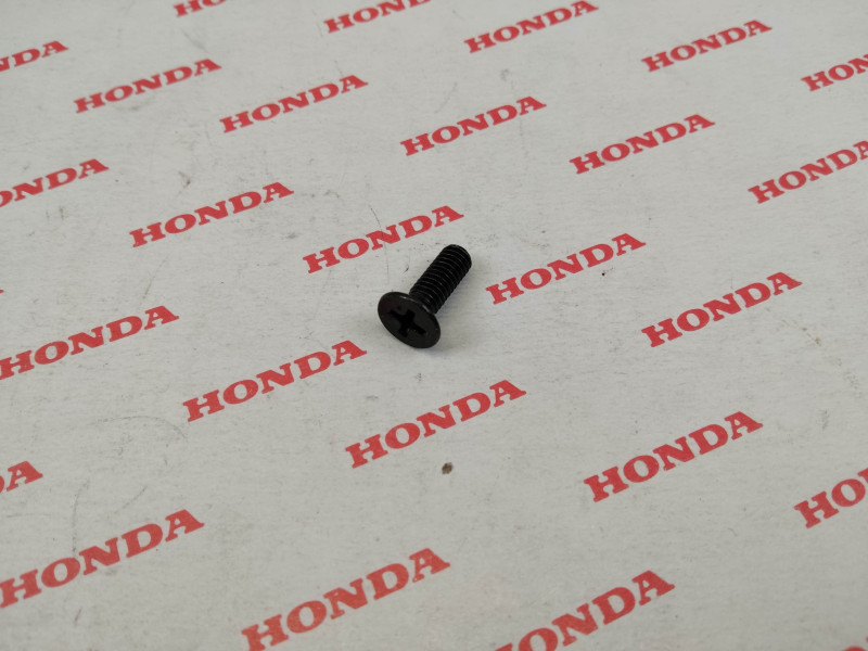 Vis cruciforme noir tete fraisée 4x12 HONDA 93600-040121G