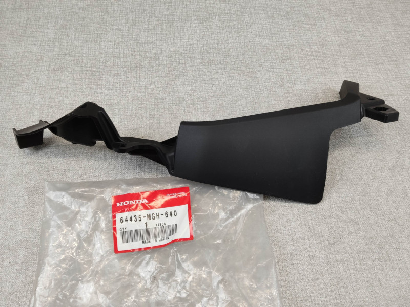 Guide air VFR1200 HONDA 64435-MGH-640