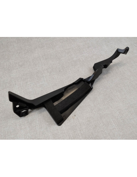 Guide air VFR1200 HONDA 64435-MGH-640