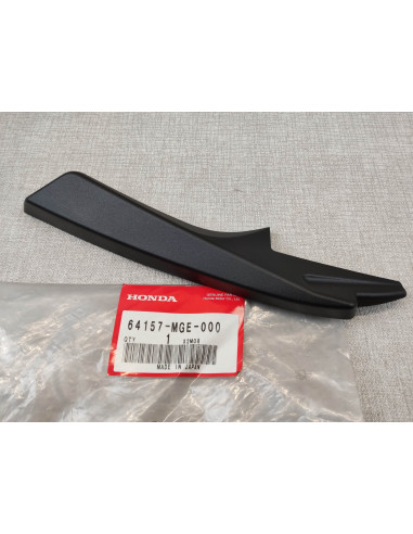 Cache supérieur avant droit VFR1200 F/FD 10/11 HONDA 64157-MGE-000