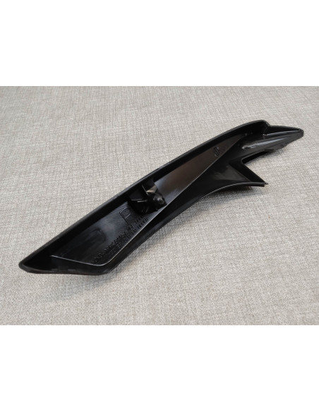 Cache supérieur avant droit VFR1200 F/FD 10/11 HONDA 64157-MGE-000