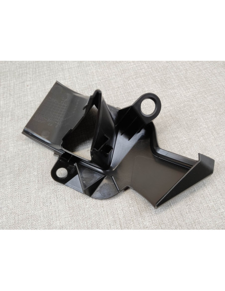 Couvercle B sup. avant droit VFR1200 F/FD 2010/11 HONDA 64155-MGE-000