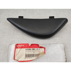 Cache protection gauche NT650V 98-05 HONDA 64260-MBL-610