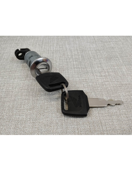 Serrure de selle de SJ50 Bali 94-99 SJ100 Bali 96-99 HONDA 77239-KM1-003